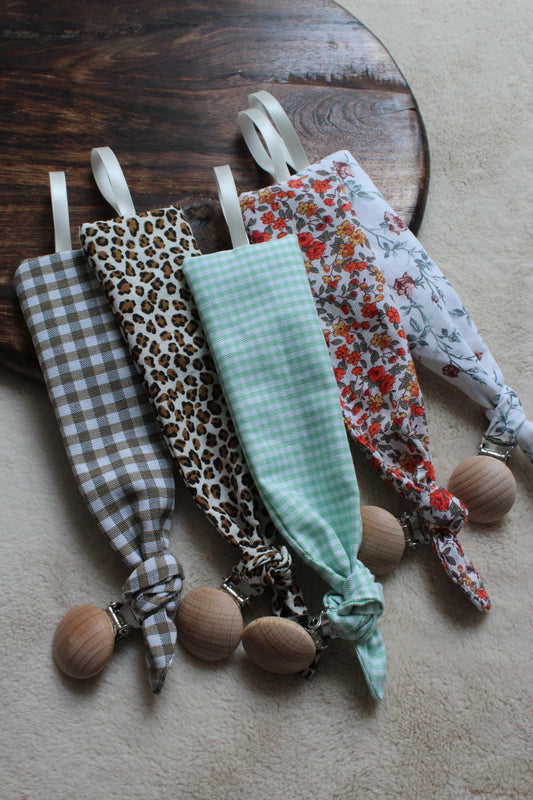 Attache tétine sans broderie