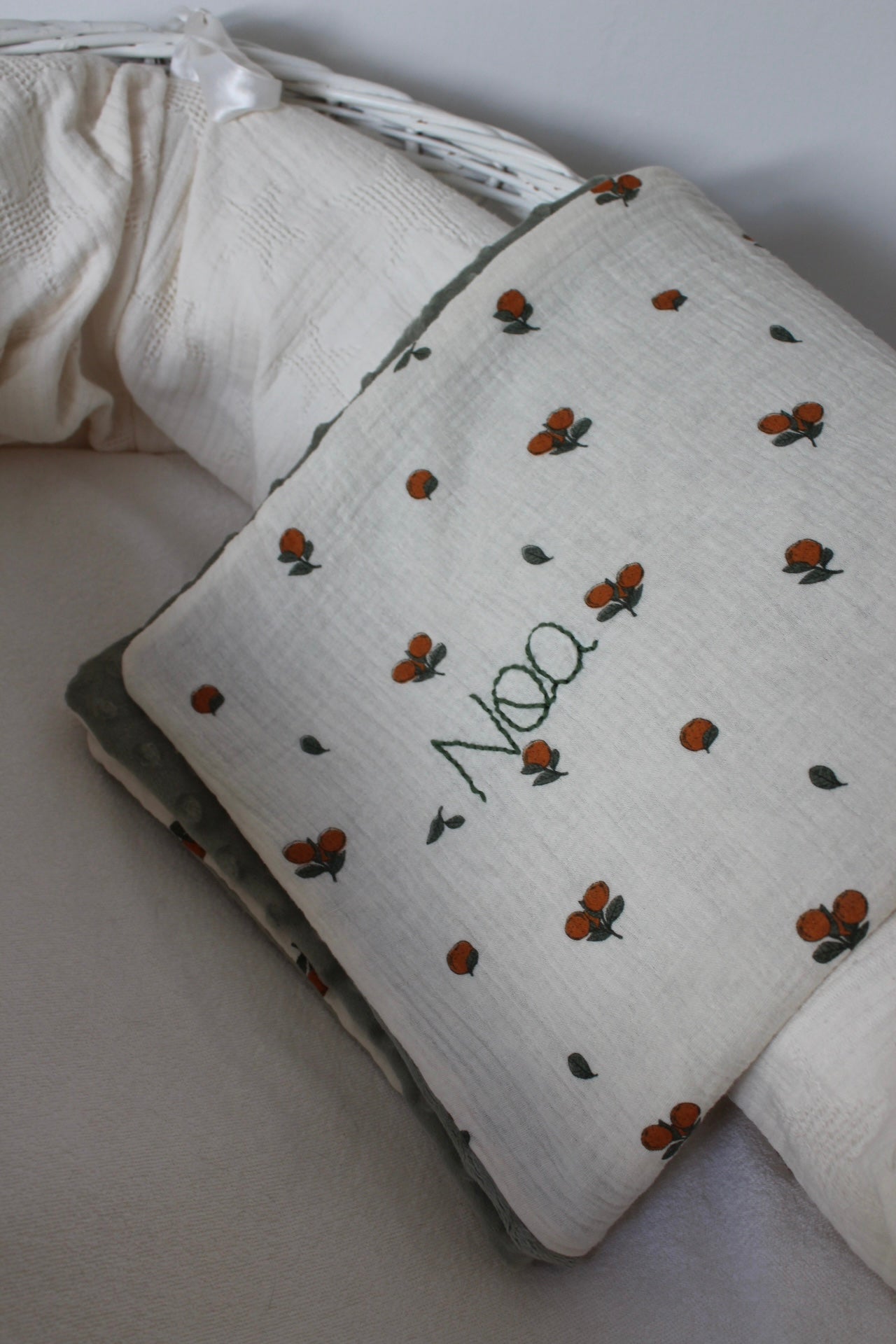 Couverture personnalisée avec broderie (plusieurs choix de tissus)