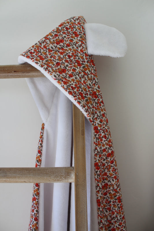 Cape de bain avec broderie (plusieurs choix de tissus)