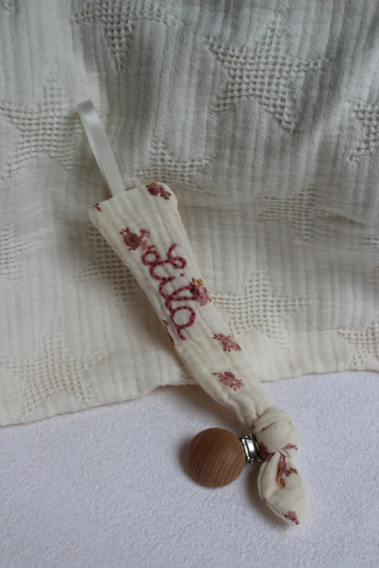 Attache tétine avec broderie (plusieurs choix de tissus)