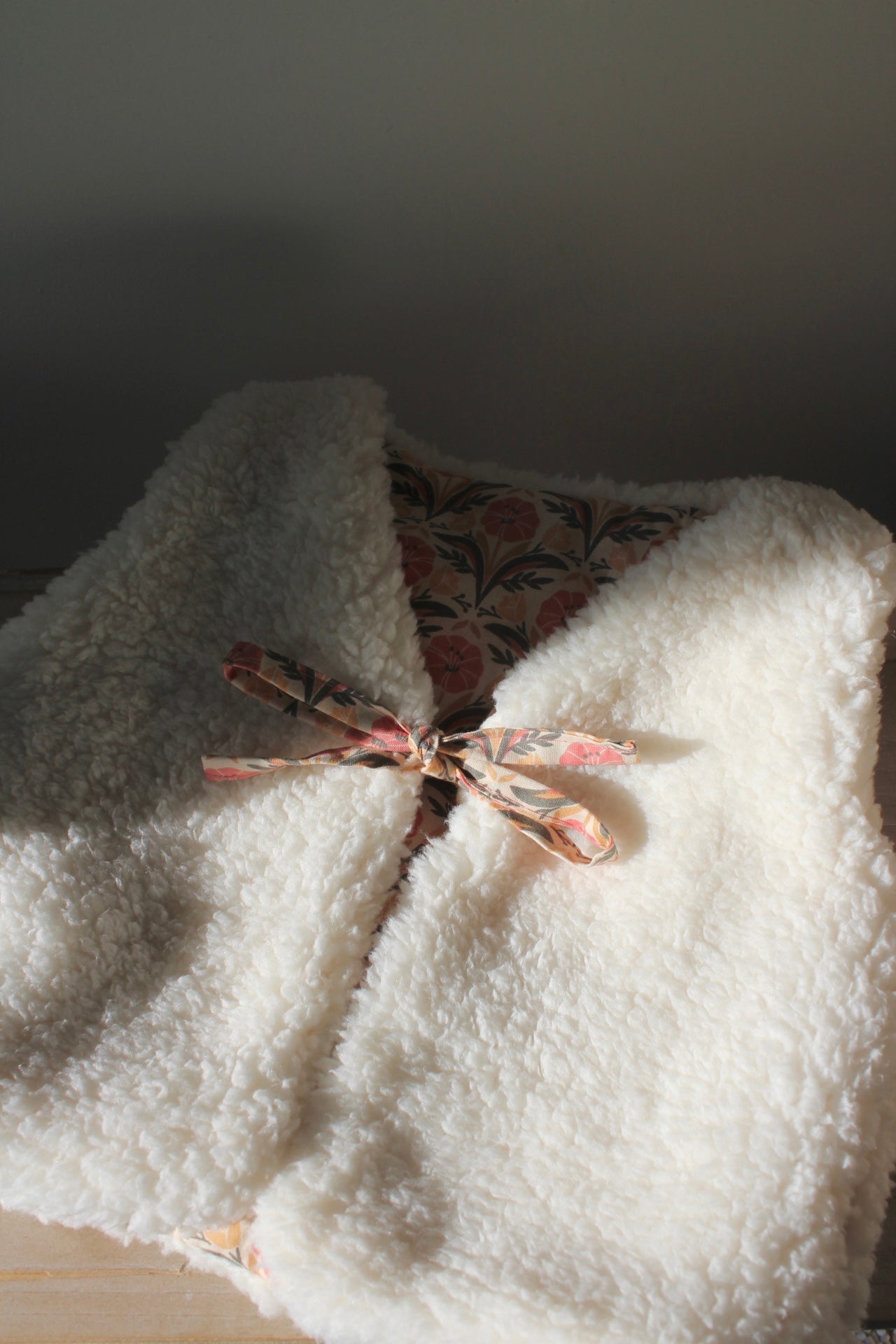 Gilet sans manches réversible enfant LILA