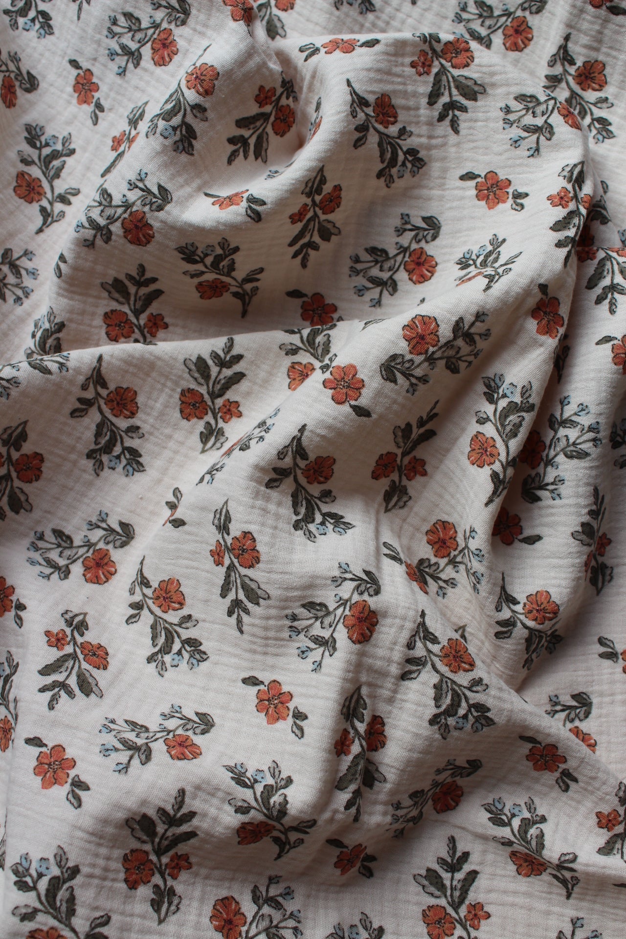 Cape de bain brodée