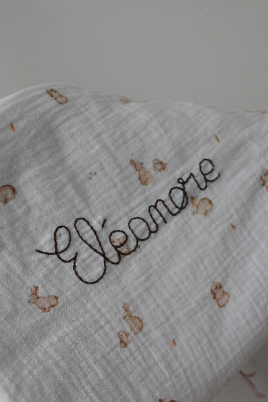 Coffret de naissance avec broderie