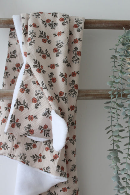 Cape de bain brodée