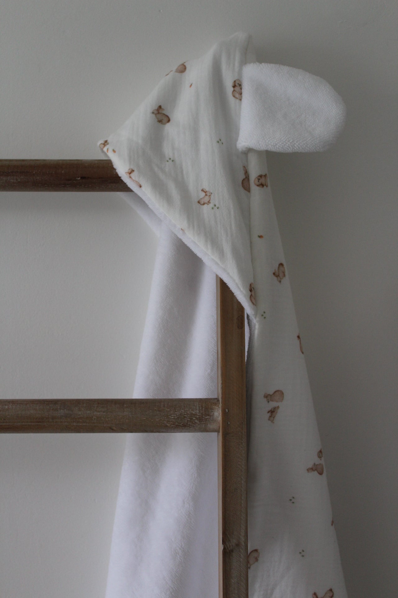 Coffret de naissance avec broderie