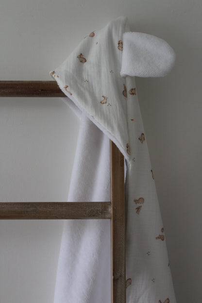 Coffret de naissance avec broderie