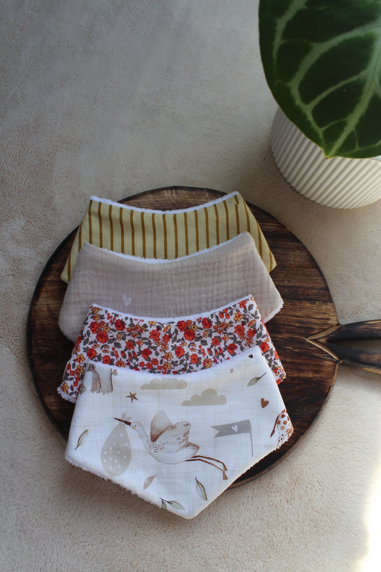 Bavoir bandana à personnaliser (choix des tissus)