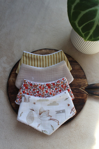 Bavoir bandana à personnaliser (choix des tissus)