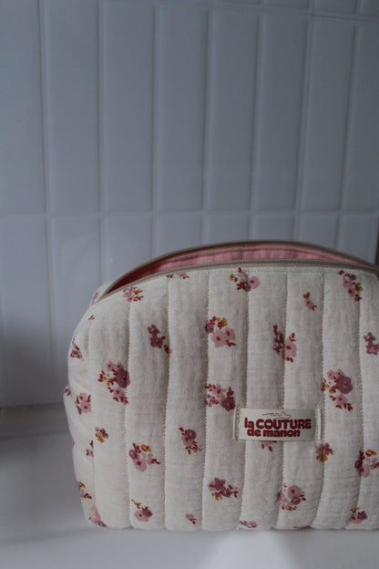 Trousse de toilette jolie