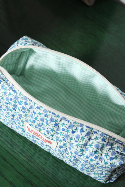 Trousse mini fleurs bleues