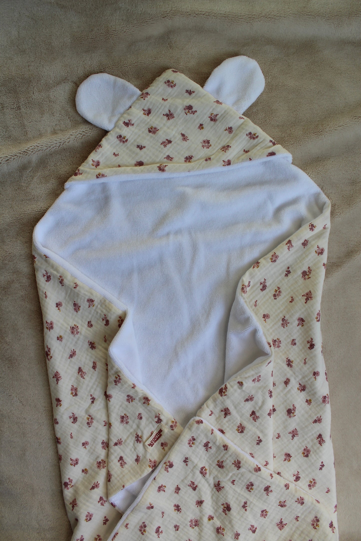 Cape de bain jolie sans broderie