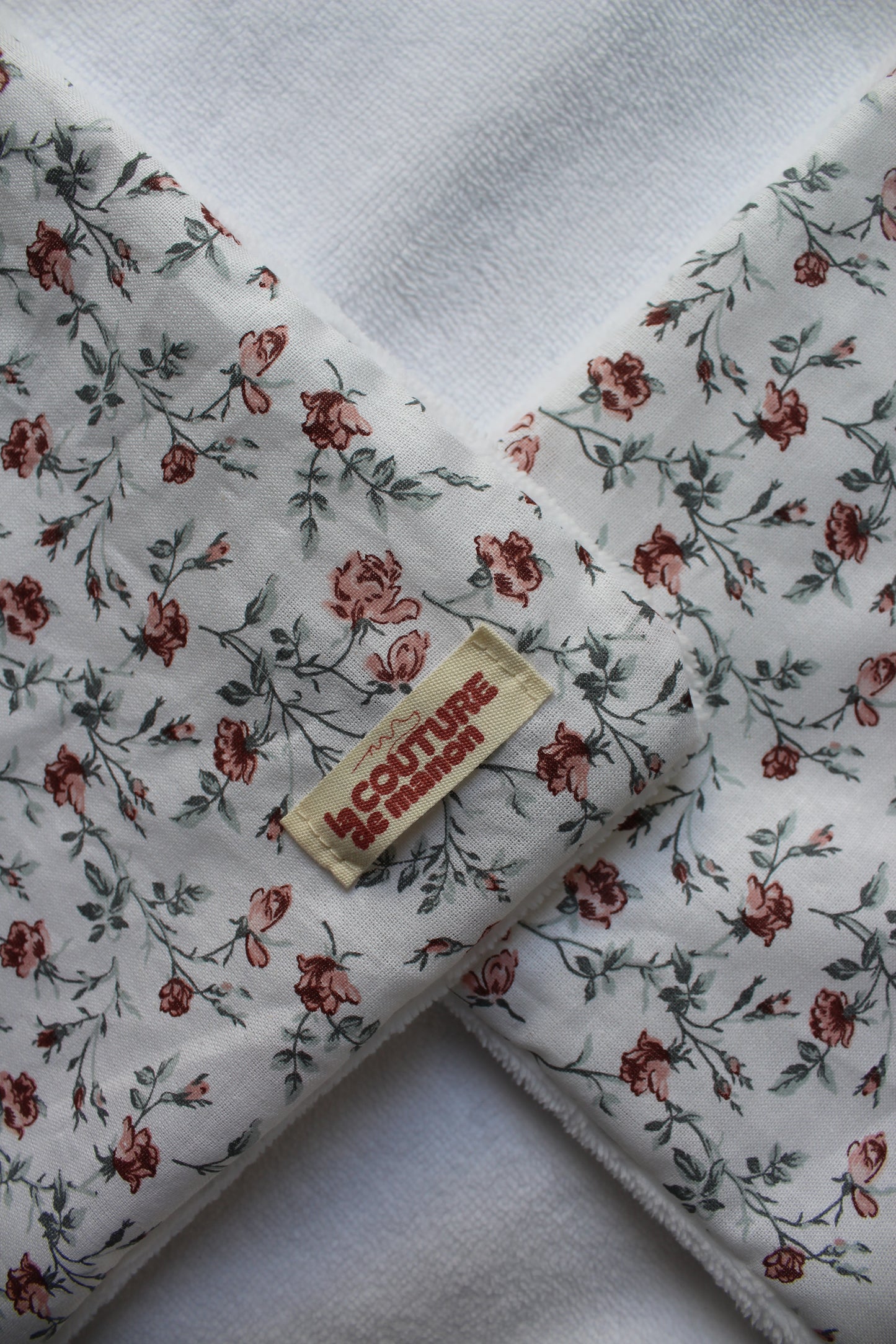 Cape de bain avec broderie (plusieurs choix de tissus)